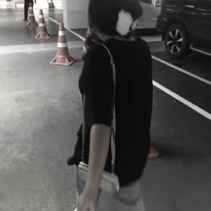 收听JARNJAME的ทำไมเธอถึงทิ้งฉันไป歌词歌曲