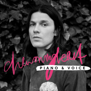 ดาวน์โหลดและฟังเพลง Chew On My Heart (Piano & Voice) พร้อมเนื้อเพลงจาก James Bay