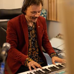 Wojciech Wentura的专辑Mniej Więcej