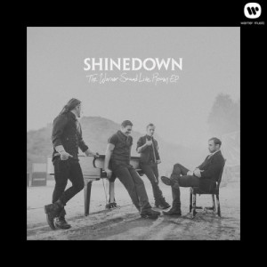 ดาวน์โหลดและฟังเพลง I Feel The Earth Move (The Live Room) พร้อมเนื้อเพลงจาก Shinedown