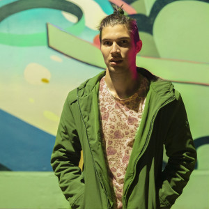 ดาวน์โหลดและฟังเพลง 500 дней лета พร้อมเนื้อเพลงจาก Art Dinov