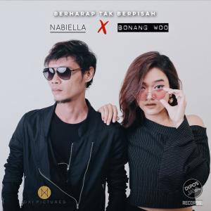 Dengarkan Berharap Tak Berpisah (Cover Version) lagu dari Nabiella dengan lirik