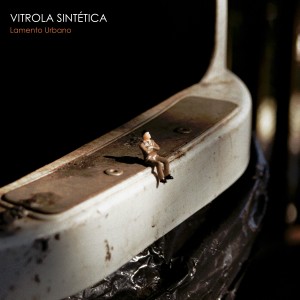 收聽Vitrola Sintética的Correnteza de Histórias歌詞歌曲