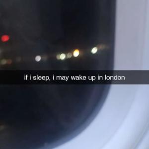 收聽snxwwlxss的if i sleep, i may end up in london (feat. e3) (Explicit)歌詞歌曲