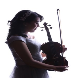 Dengarkan Nocturne lagu dari Nonni Betania dengan lirik