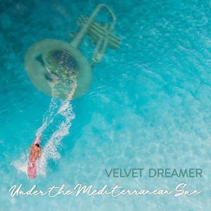 ดาวน์โหลดและฟังเพลง Blue Sea Games พร้อมเนื้อเพลงจาก Velvet Dreamer