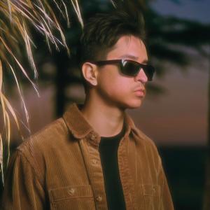 收聽Chris V的What I expected歌詞歌曲