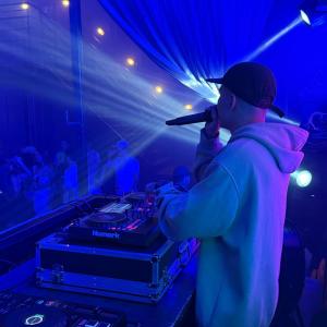 DJ MT DE ARACRUZ的專輯Gostosa x Pose De Puta