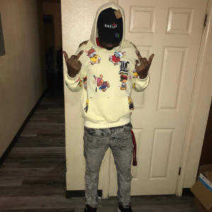 DT3的專輯First date (Explicit)