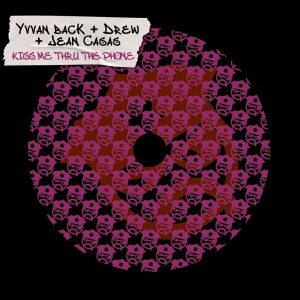 ดาวน์โหลดและฟังเพลง Kiss Me Thru the Phone (JL & Afterman Mix) พร้อมเนื้อเพลงจาก Yvvan Back