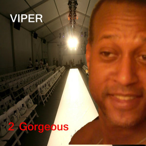 收聽Viper的Untraveled歌詞歌曲