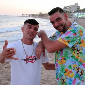Listen to Salvaje song with lyrics from Angel Guerras