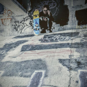 default playlist img