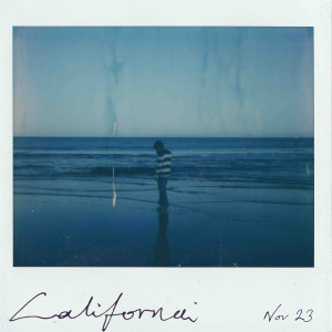 ดาวน์โหลดและฟังเพลง California พร้อมเนื้อเพลงจาก Jackson Penn