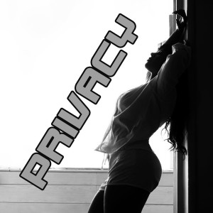 ดาวน์โหลดและฟังเพลง PRIVACY (Explicit) พร้อมเนื้อเพลงจาก Mc Babalu