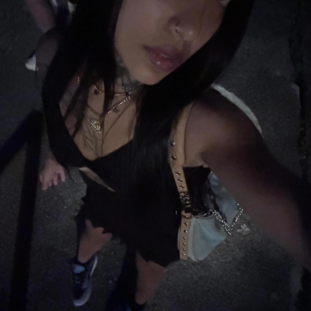 MILLON€S (Explicit)
