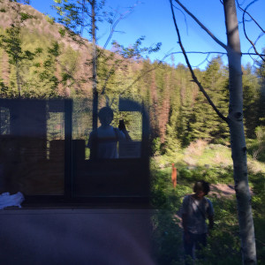 收听Lost Penguins的Vibe Check歌词歌曲