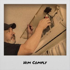 Various的专辑Him Comply