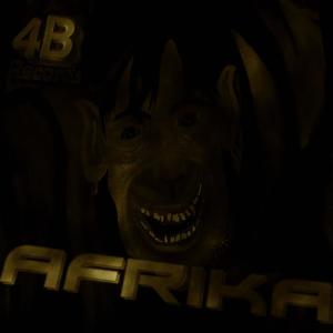 ดาวน์โหลดและฟังเพลง Africa (Original Mix) พร้อมเนื้อเพลงจาก Off Remixer