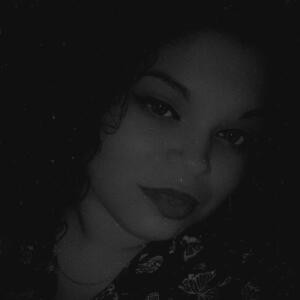 Listen to Un Ultimo Baile song with lyrics from Shiro Da Ghost