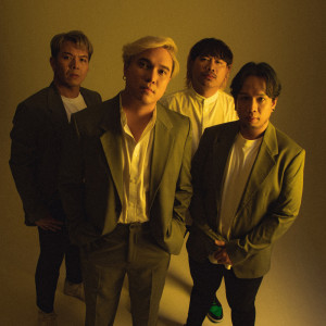 Listen to มีใครบ้างไหม song with lyrics from Dr.Fuu