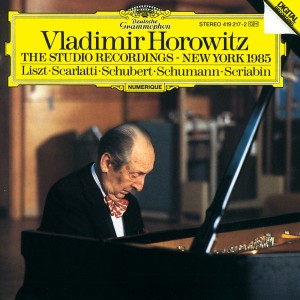 收聽Vladimir Horowitz的Sonata in B minor, K.87歌詞歌曲
