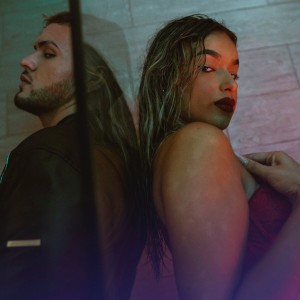 ดาวน์โหลดและฟังเพลง Quizas พร้อมเนื้อเพลงจาก Xviero