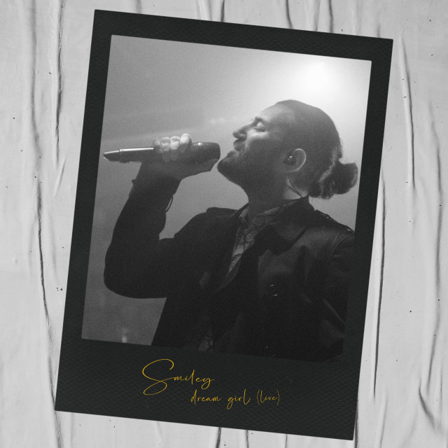 收听Smiley的Dream Girl (Live Session)歌词歌曲