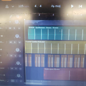 收聽S4M的AHHHHHHHH (need it 2)歌詞歌曲
