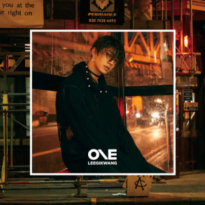 LEEGIKWANG 1ST MINI ALBUM ‘ONE’ dari Lee Gi-kwang