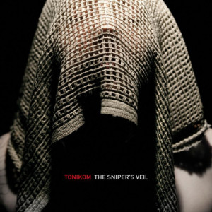 tonikom的專輯The Sniper's Veil
