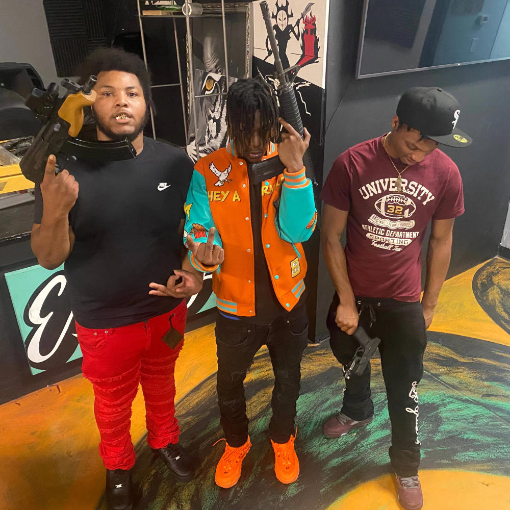 704Mezz How u Wanna Do It (feat. Bkay)