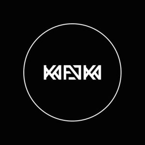 ดาวน์โหลดและฟังเพลง Hit Hit Hit พร้อมเนื้อเพลงจาก Kafvka