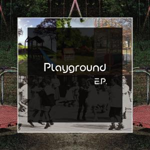 ดาวน์โหลดและฟังเพลง Recess (Fairytales Remix) พร้อมเนื้อเพลงจาก Jeronimoh