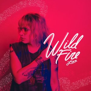 ดาวน์โหลดและฟังเพลง Wild Fire พร้อมเนื้อเพลงจาก Brandy Zdan