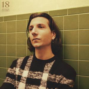 收聽Anson Seabra的18歌詞歌曲