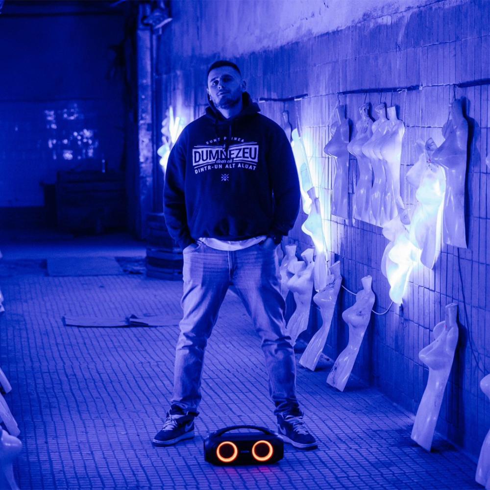 O Tona (Explicit)