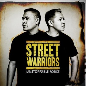 ดาวน์โหลดและฟังเพลง MOVING UP (Explicit) พร้อมเนื้อเพลงจาก Street Warriors