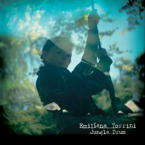 收听Emiliana Torrini的Jungle Drum歌词歌曲