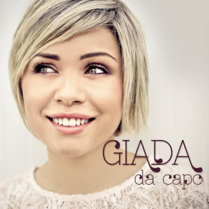 ดาวน์โหลดและฟังเพลง If I Were a Boy พร้อมเนื้อเพลงจาก Giada