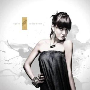 ดาวน์โหลดและฟังเพลง Godai Aku Lagi พร้อมเนื้อเพลงจาก Agnes Monica