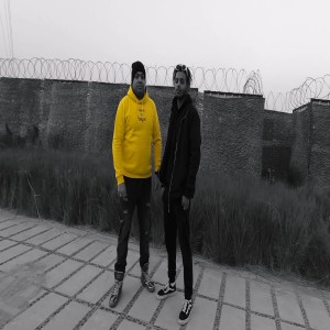 收听Hesa的مهرجان قلبى歌词歌曲