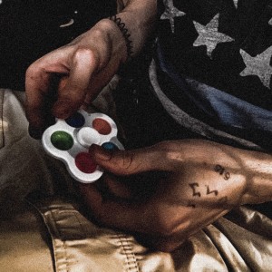 Dengarkan Simple Dimple (Prod. By Flexible|Explicit) lagu dari puente de dinero dengan lirik