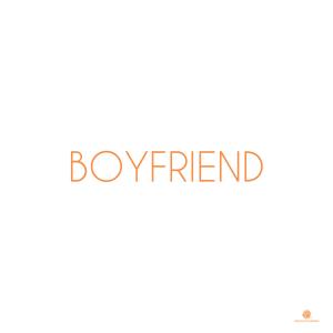 Dengarkan lagu BOYFRIEND nyanyian KnowKnow dengan lirik