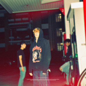 ดาวน์โหลดและฟังเพลง Comfort Zone พร้อมเนื้อเพลงจาก Jaga