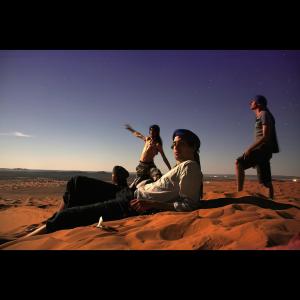 ดาวน์โหลดและฟังเพลง Knizi พร้อมเนื้อเพลงจาก ThaYoost