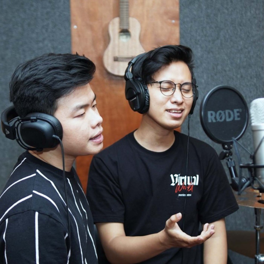 Sahabat Yang Mencintai (Ft Arvian Dwi)