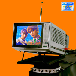 Dengarkan lagu Telephone (feat. 10CM) nyanyian EXO-SC dengan lirik