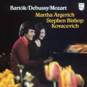 ดาวน์โหลดและฟังเพลง III. Allegro vivace พร้อมเนื้อเพลงจาก Stephen Kovacevich
