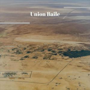 Listen to Straight During song with lyrics from Ismal Davik